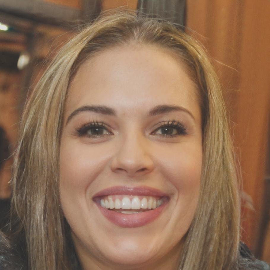 Léonie Beaufils, directrice de stratégie chez romethisalvo